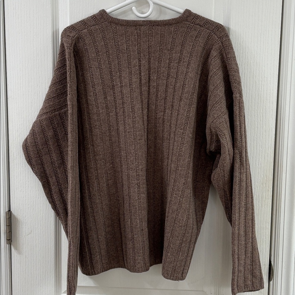 J Crew Women’s Sweater 100% Lambswool XL Taupe - Picture 2 of 6